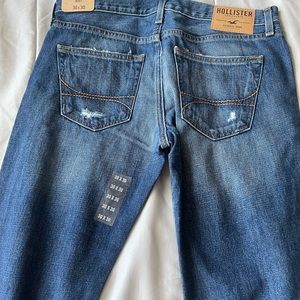 4 pair Brand New Hollister Jeans. Selling 4 pair bundle.